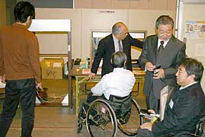 �����@��W����-2