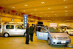 �����@��W����-3