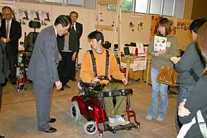 �����@��W����-5